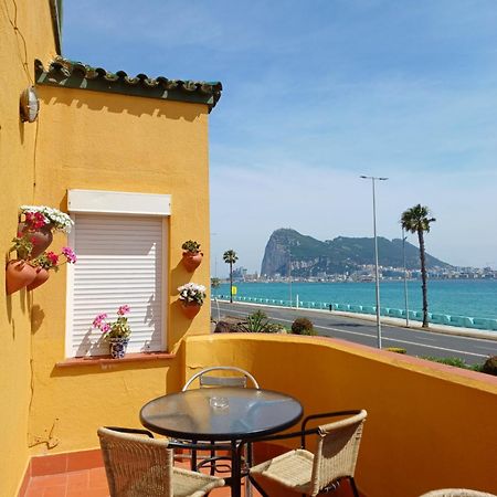 Gibraltar Views Guest House La Línea de la Concepción Exterior foto